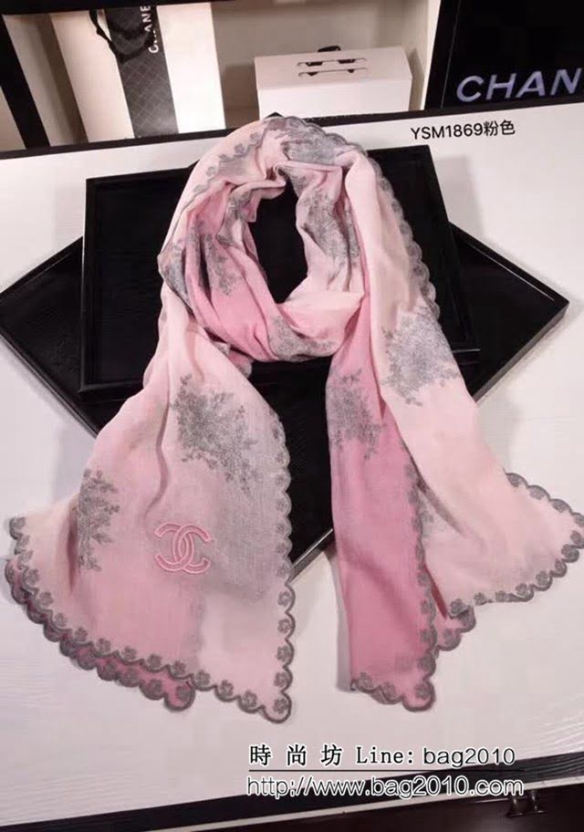 CHANEL香奈兒 2018專櫃原版手工吊染真絲羊毛刺繡長圍巾 YSM1869 LLWJ7411